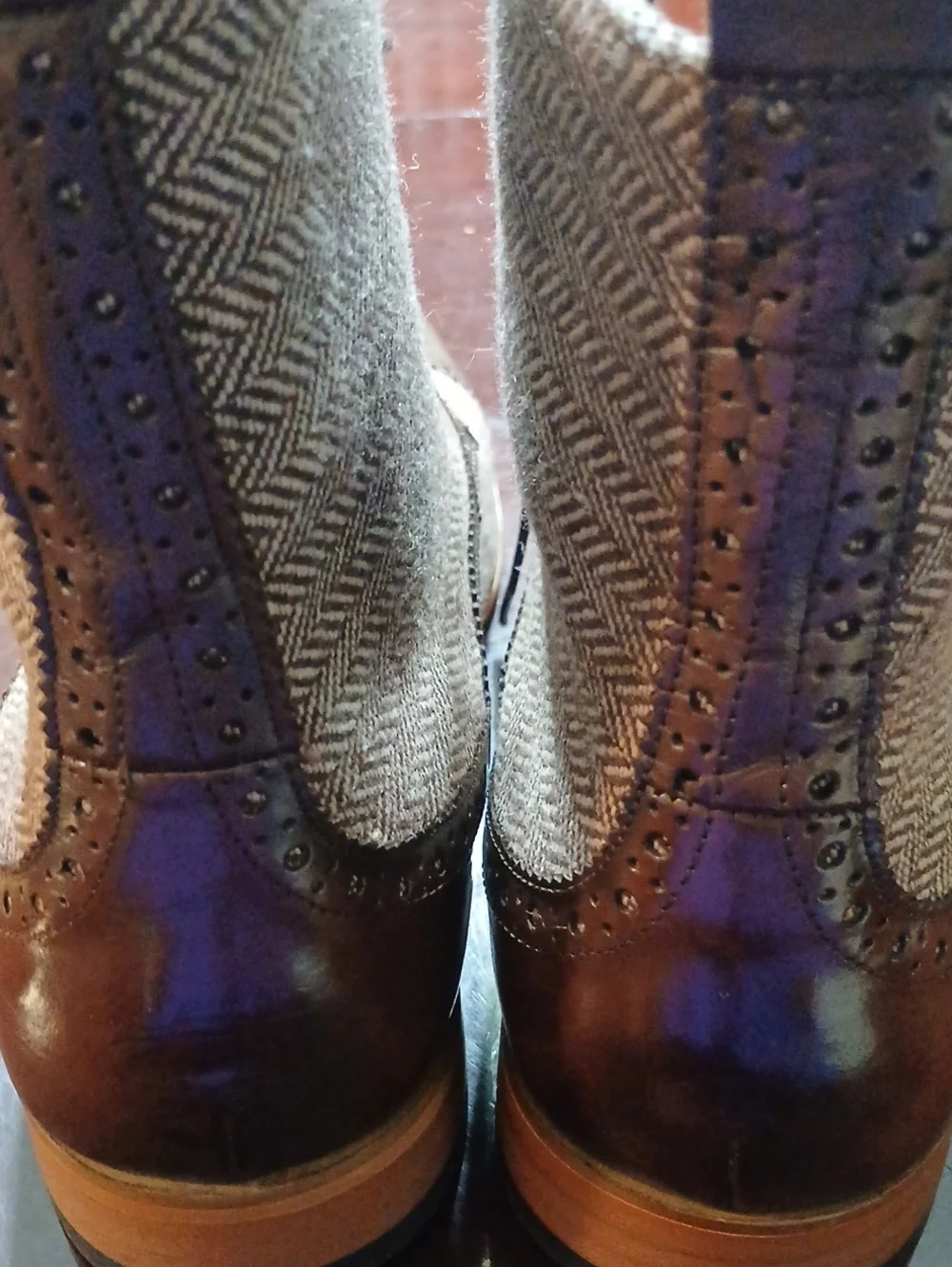 Men's BrownGiovanni Leather & Gray Herringbone Chukka Boots